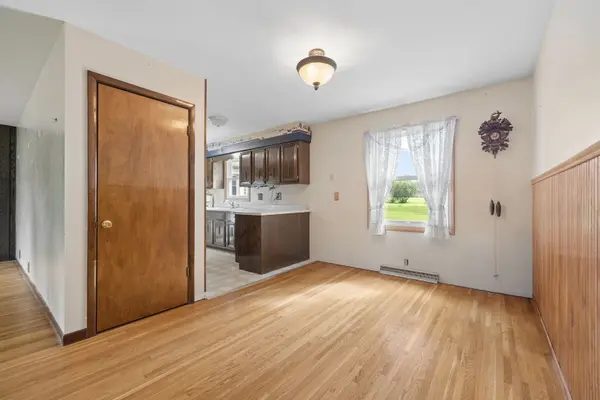 208 S Anderson RD, New Lenox, IL 60451