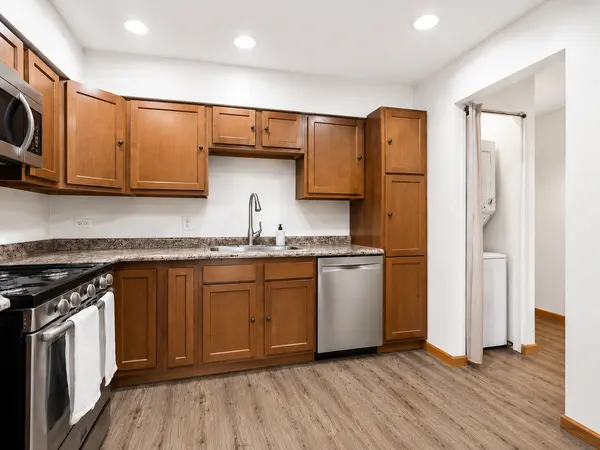 14505 central CT #PH2, Oak Forest, IL 60452