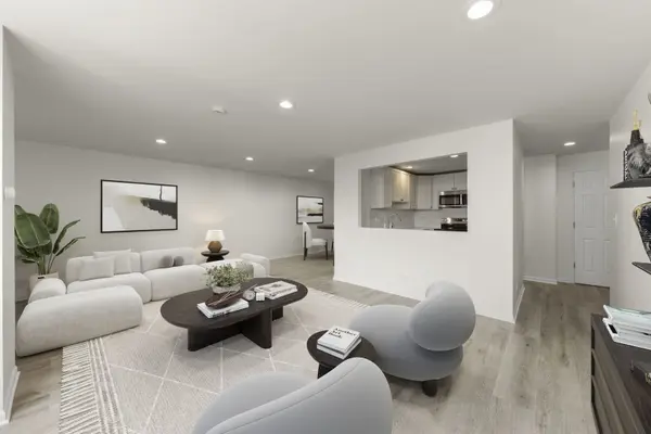 151 N Kenilworth AVE #4G, Oak Park, IL 60301