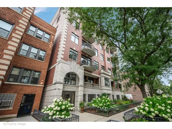 545 W Aldine AVE #6E, Chicago, IL 60657