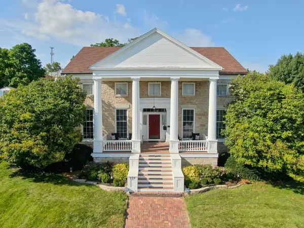 224 E 6th ST, Davenport, IA 52803