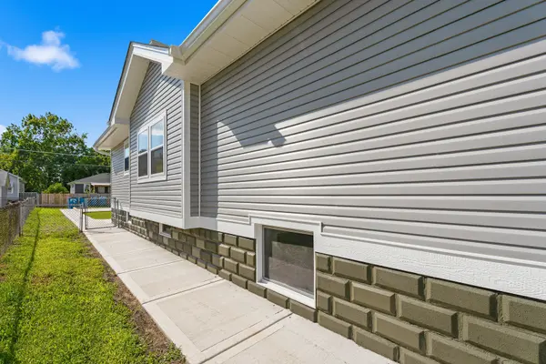 544 Freeland AVE, Calumet City, IL 60409