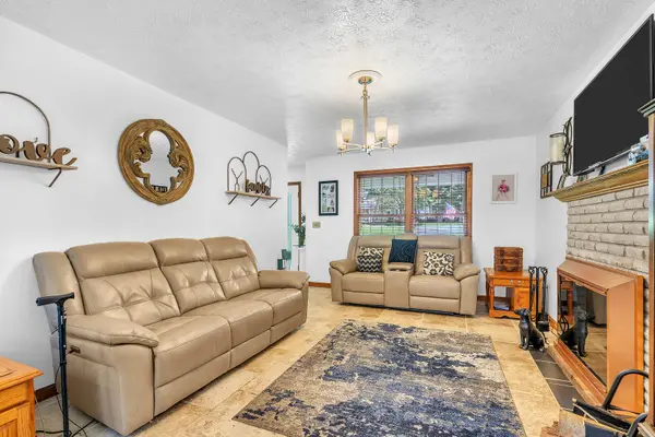 1178 N Saddlebrook CT, Monticello, IN 47960