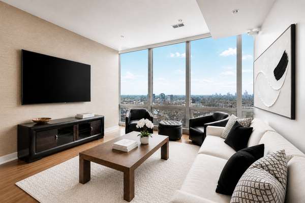500 W Superior ST #1708, Chicago, IL 60654