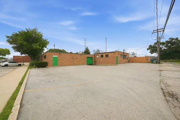 800 E 31st ST, La Grange Park, IL 60526