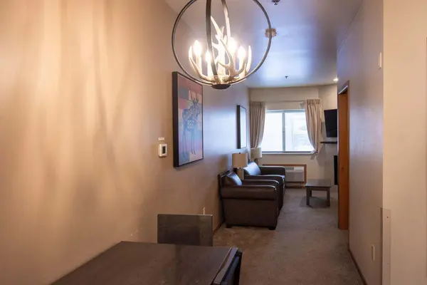 7020 Grand Geneva WAY #137, Lake Geneva, WI 53147