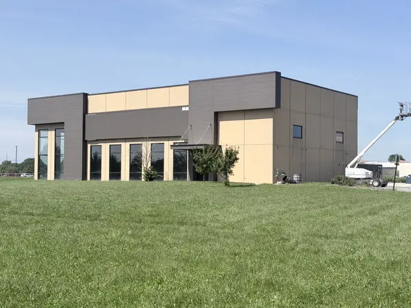 572 Brewery LN, Bourbonnais, IL 60914