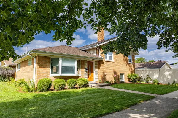 4445 ARTHUR AVE, Brookfield, IL 60513
