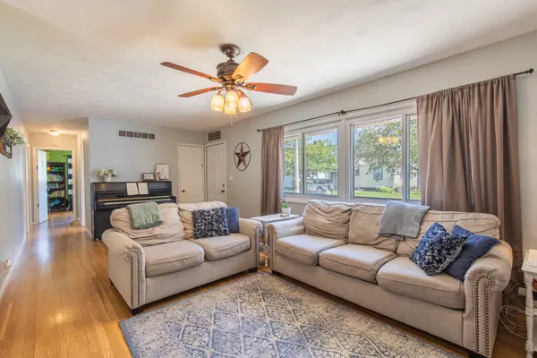 220 N Knox ST, Princeton, IL 61356