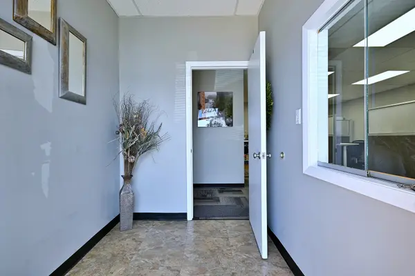 1242 REMINGTON RD #A, Schaumburg, IL 60193