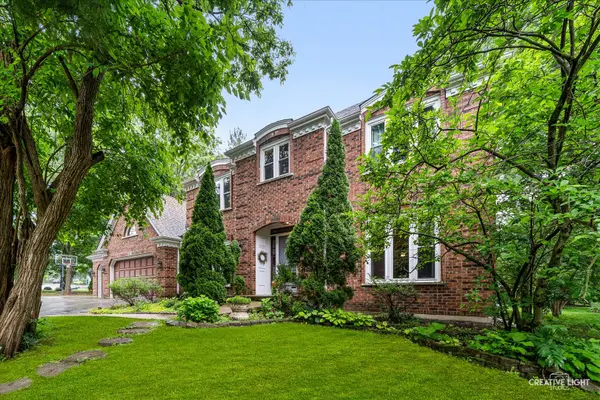 1196 Hobson Mill DR, Naperville, IL 60540