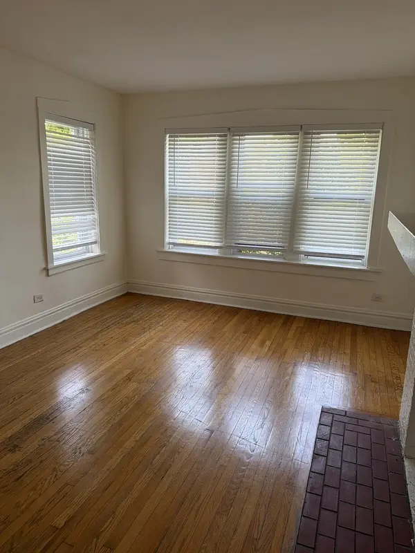 7741 S Yates BLVD #3, Chicago, IL 60649