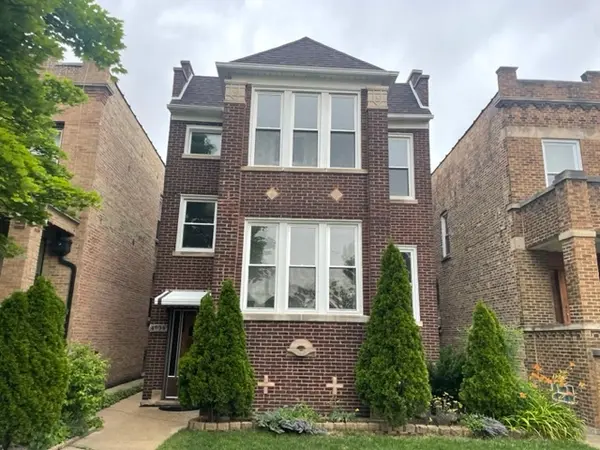 4936 W Hutchinson ST #2, Chicago, IL 60641