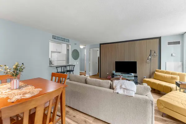 440 N Mcclurg CT #805, Chicago, IL 60611
