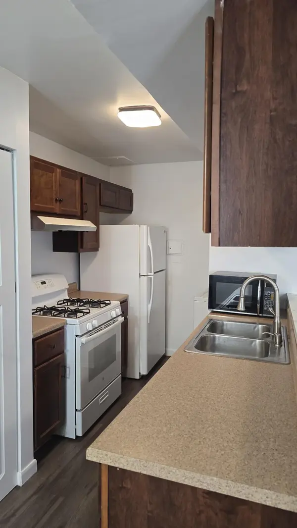 7005 Fillmore DR, Merrillville, IN 46410