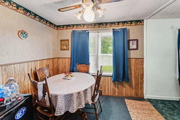 207 N Lilac Lane, Walkerton, IN 46574