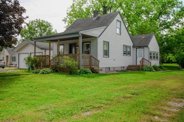 751 W 73rd AVE, Merrillville, IN 46410