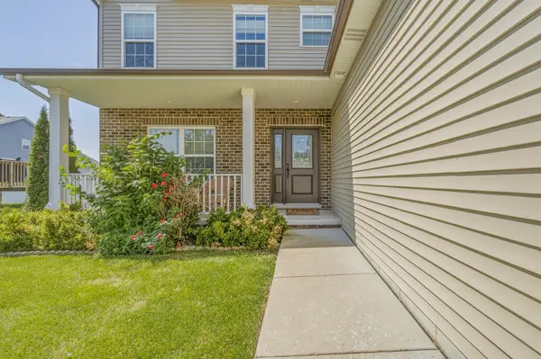 2451 W 85th LN, Merrillville, IN 46410