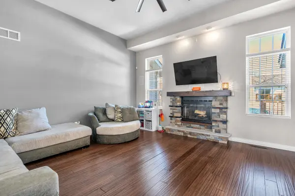 2724 Barberry Drive, Hobart, IN 46342