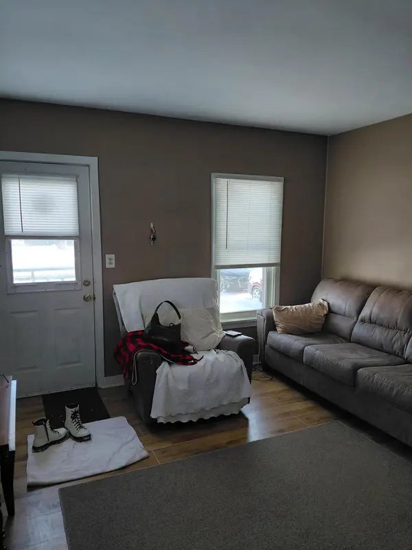 2770 Oakwood ST, Portage, IN 46368