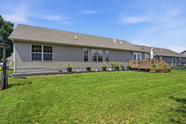 505 17th ST, Demotte, IN 46310