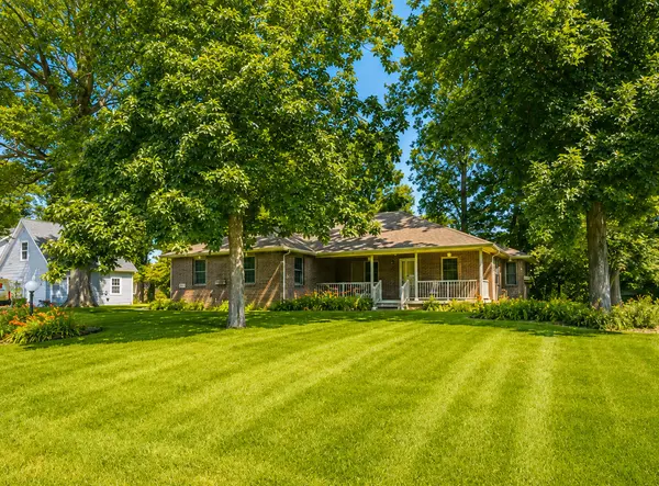 507 Eastwood Drive, Kouts, IN 46347