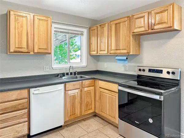 891 Lansing ST, Aurora, CO 80010