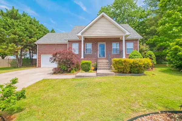 61 Brookfield Cir, Winchester, TN 37398