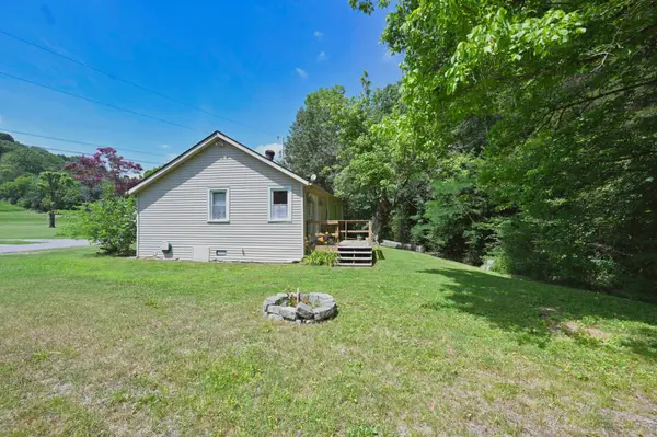 1010 C Smith St, Goodlettsville, TN 37072