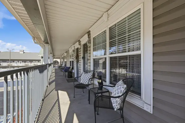 2743 Colonial Drive #APT 205, Pigeon Forge, TN 37863