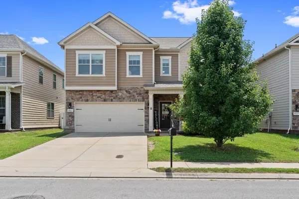 4063 Cannonsgate Ln, Murfreesboro, TN 37128