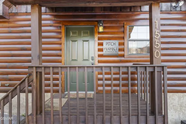 1550 Bears Den Way, Sevierville, TN 37876