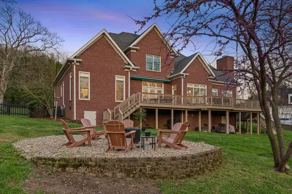 243 Spencer Creek Rd, Franklin, TN 37069