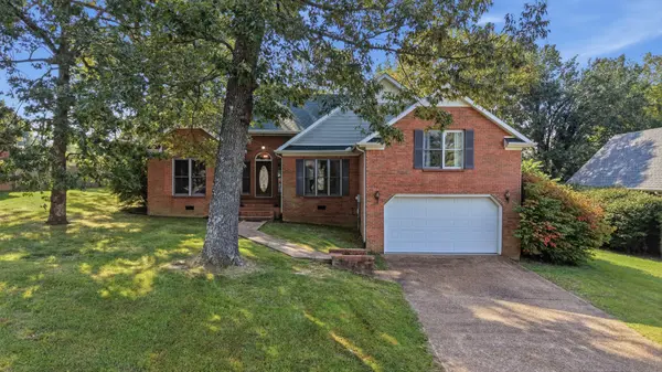 180 Mortons Lake Rd, Manchester, TN 37355