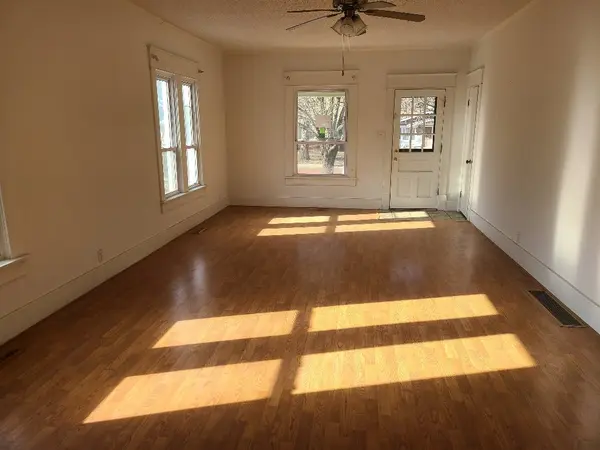 1118 N 4th, Arkansas City, KS 67005
