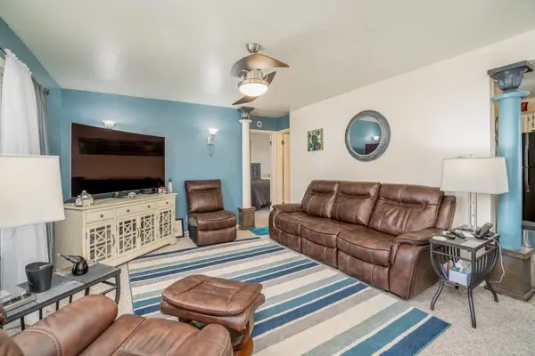 1713 E Marion Rd, Wichita, KS 67216