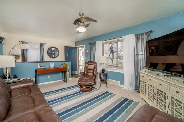 1713 E Marion Rd, Wichita, KS 67216