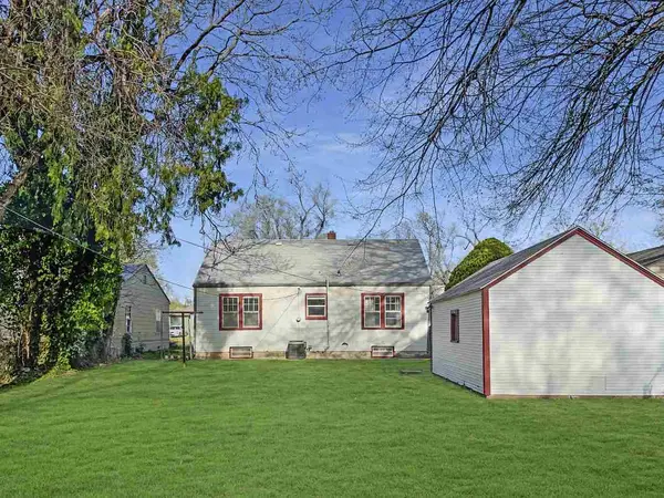 655 N Erie St, Wichita, KS 67214