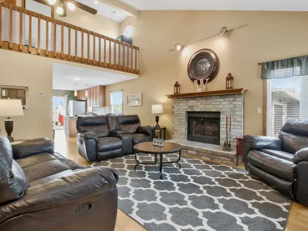 4150 N Edgemoor, Bel Aire, KS 67220