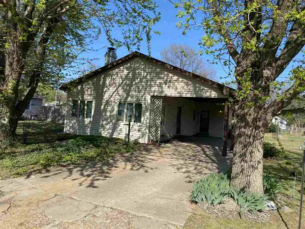 418 S Briarwood, Norwich, KS 67118