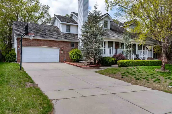 1609 N WOODRIDGE CT, Wichita, KS 67206