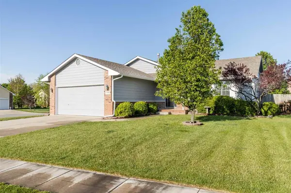 2401 N Rutgers, Wichita, KS 67205