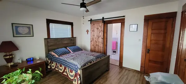 218 N 1st, Arkansas City, KS 67005