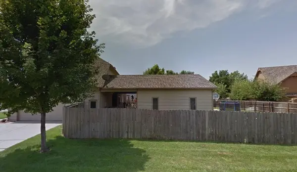 11804 W 1st St N, Wichita, KS 67212