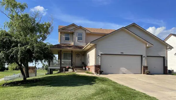 936 E Park Glen St, Clearwater, KS 67026