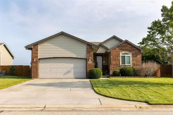 3747 S Westgate St, Wichita, KS 67215