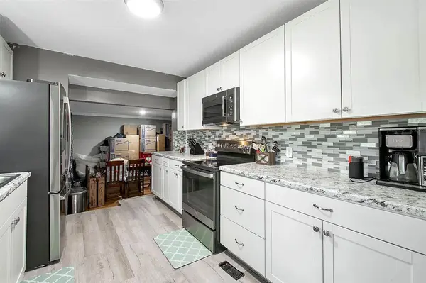 2332 E MENLO ST, Wichita, KS 67211