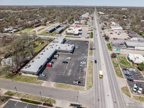 749 N West, Wichita, KS 67203-0000