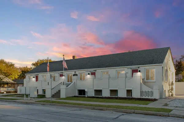 2015 E 2nd St N, Wichita, KS 67214