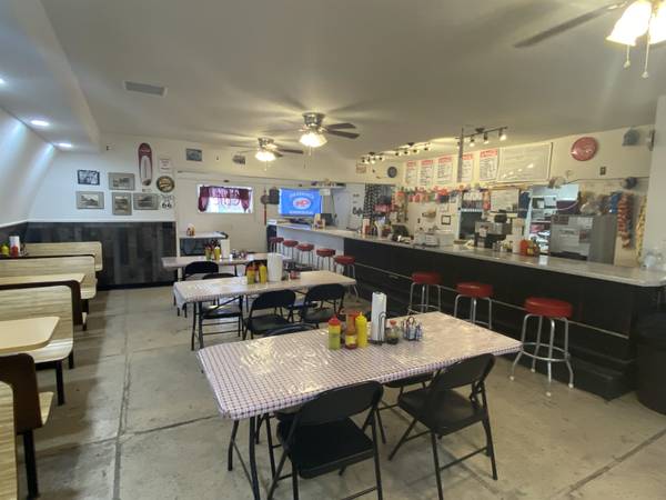 418 N Maple St, Burden, KS 67019